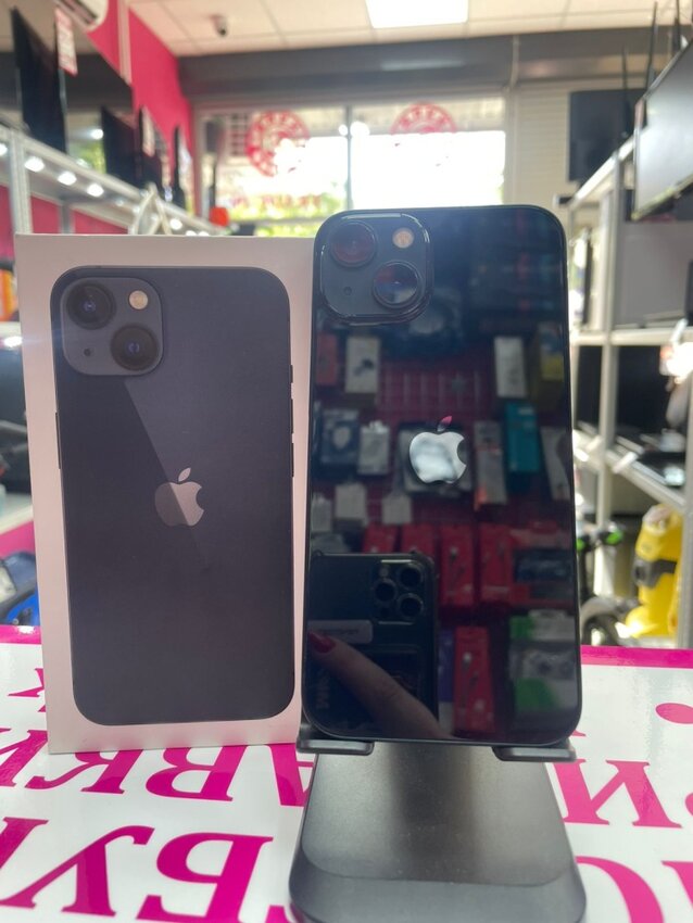 Смартфон iPhone 13 128 Gb 88АКБ