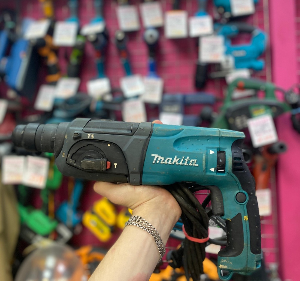 Перфоратор makita HR2470