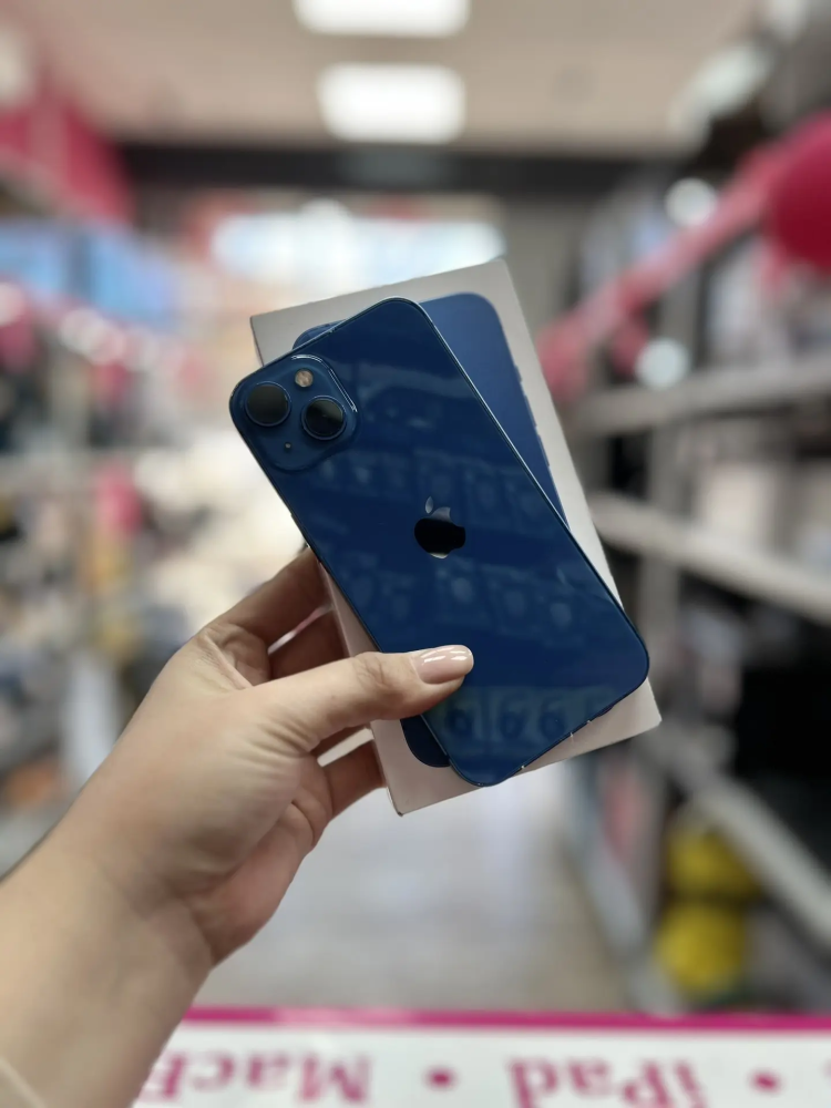 Смартфон iPhone 13 128 Gb 77%