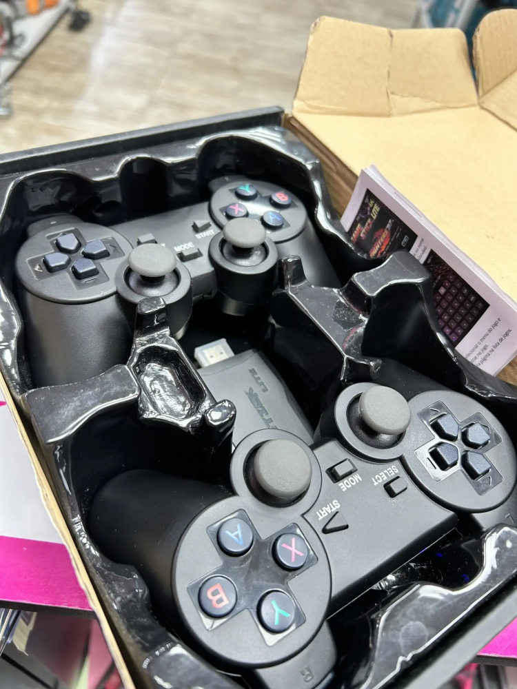 Игровая приставка 2.4g wireless